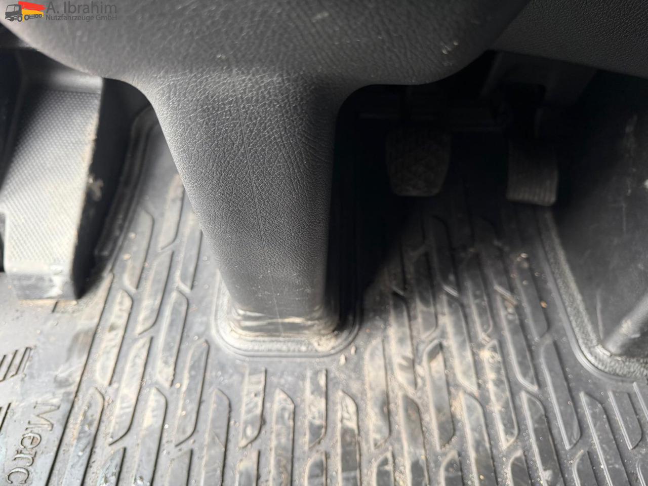 Mercedes-Benz 1842LS Retarder | 4x2 | Klima | Mega - יחידת טרקטור: תמונה 3 Mercedes-Benz 1842LS Retarder | 4x2 | Klima | Mega - יחידת טרקטור: תמונה 3