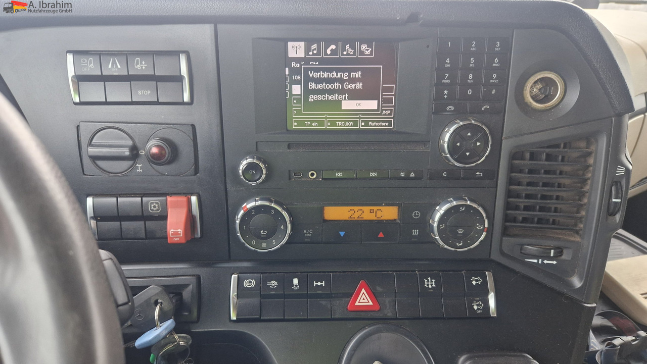 Mercedes-Benz 1843 Kipphydraulik, Standklima - יחידת טרקטור: תמונה 5 Mercedes-Benz 1843 Kipphydraulik, Standklima - יחידת טרקטור: תמונה 5