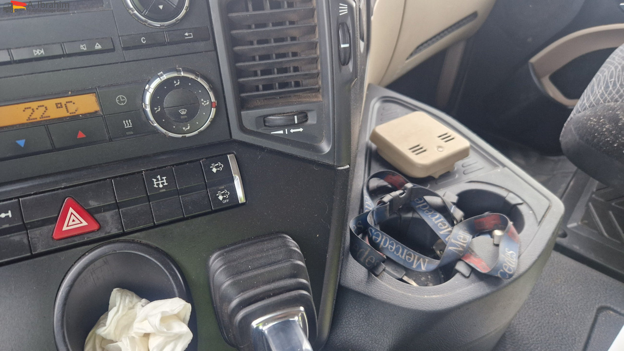 Mercedes-Benz 1843 Kipphydraulik, Standklima - יחידת טרקטור: תמונה 3 Mercedes-Benz 1843 Kipphydraulik, Standklima - יחידת טרקטור: תמונה 3