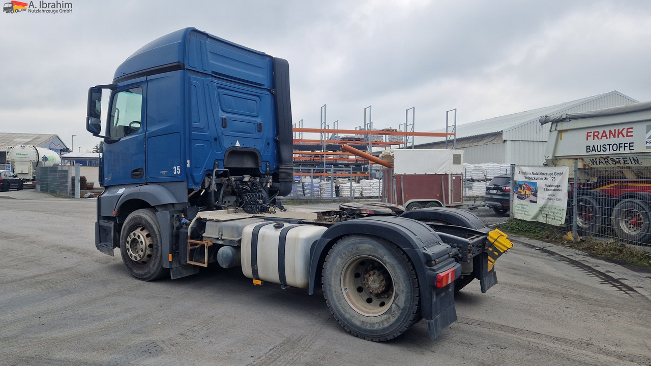 Mercedes-Benz 1843 Kipphydraulik, Standklima - יחידת טרקטור: תמונה 2 Mercedes-Benz 1843 Kipphydraulik, Standklima - יחידת טרקטור: תמונה 2