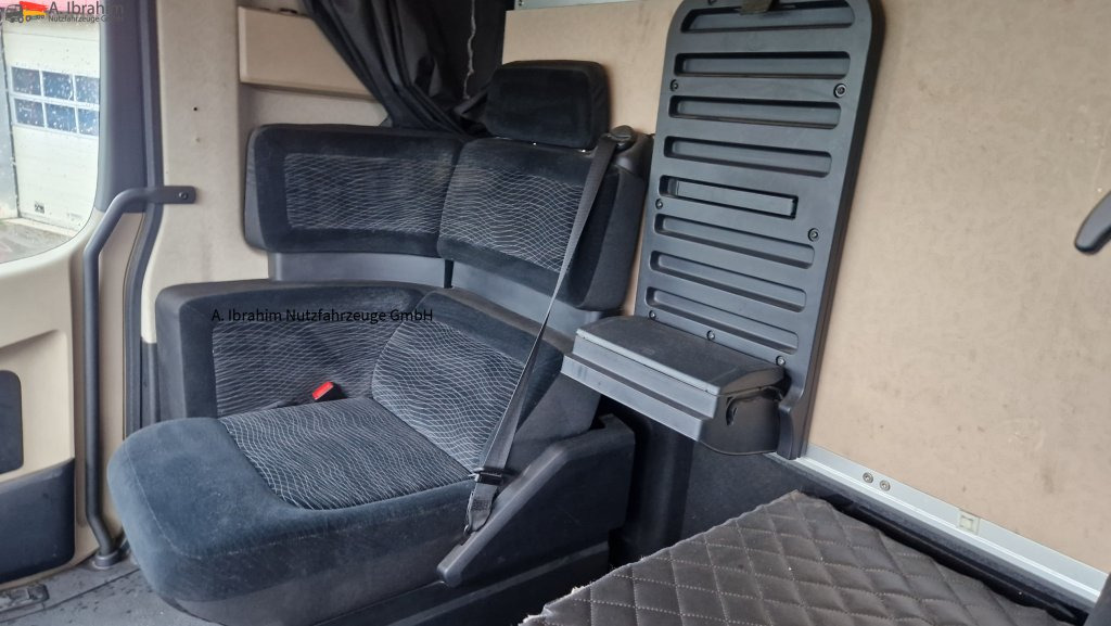 Mercedes-Benz 1843 Topzustand einsatzbereit, Motor nur 150 tkm - יחידת טרקטור: תמונה 2 Mercedes-Benz 1843 Topzustand einsatzbereit, Motor nur 150 tkm - יחידת טרקטור: תמונה 2