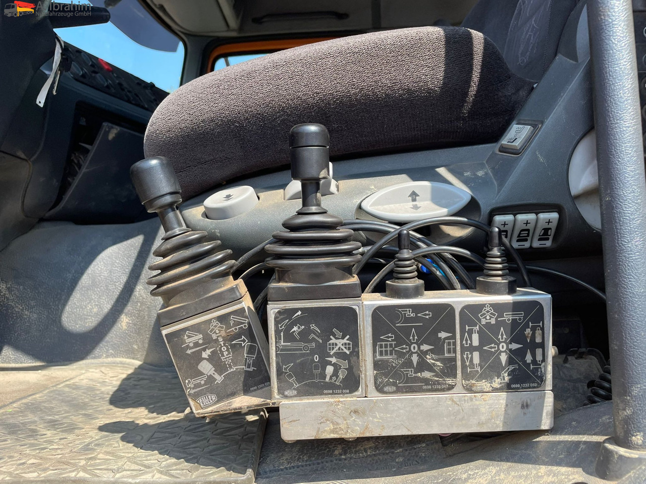 Mercedes-Benz 2643 6x4 | Blatt Luft | Meiller Haken, mp1 - משאית הרמת וו: תמונה 3 Mercedes-Benz 2643 6x4 | Blatt Luft | Meiller Haken, mp1 - משאית הרמת וו: תמונה 3