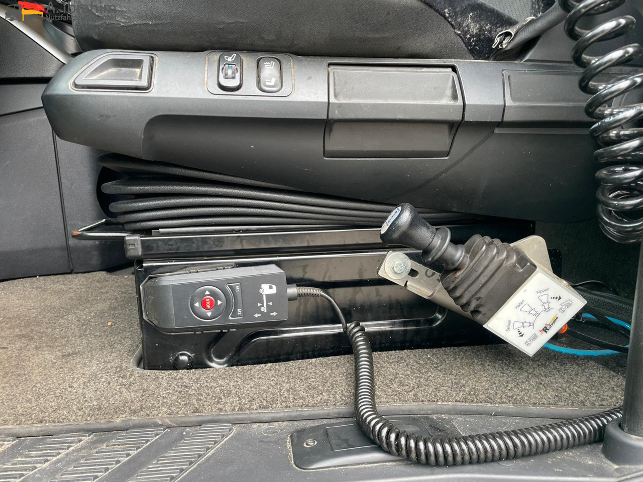 Mercedes-Benz Actros 1845 Kipphydraulik | Retarder | BigSpace | Kühlschrank | Klima - יחידת טרקטור: תמונה 5 Mercedes-Benz Actros 1845 Kipphydraulik | Retarder | BigSpace | Kühlschrank | Klima - יחידת טרקטור: תמונה 5