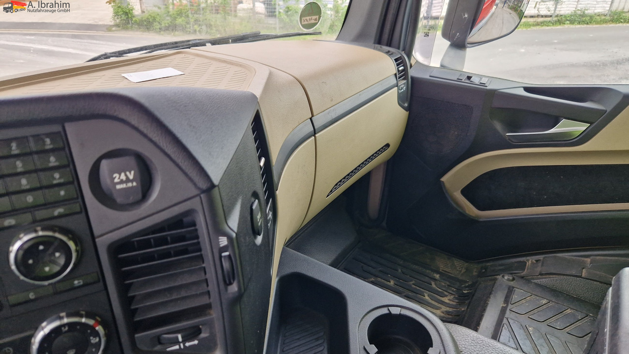 Mercedes-Benz DB 1843 Retarder Kipphydraulik - יחידת טרקטור: תמונה 4 Mercedes-Benz DB 1843 Retarder Kipphydraulik - יחידת טרקטור: תמונה 4