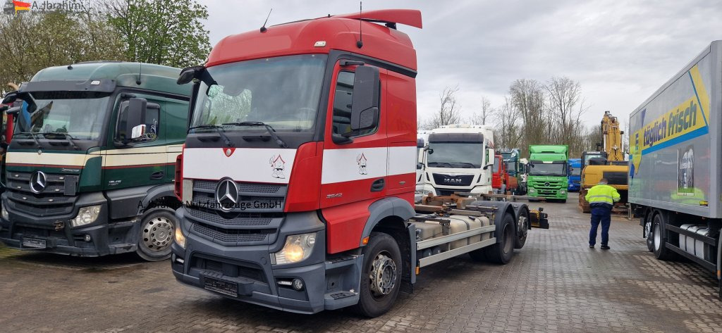 Mercedes-Benz DB 2542 Scheckheft gepflegt bei Mercedes, Euro 5 - מוביל מכולות/ משאית החלפת גוף: תמונה 1 Mercedes-Benz DB 2542 Scheckheft gepflegt bei Mercedes, Euro 5 - מוביל מכולות/ משאית החלפת גוף: תמונה 1