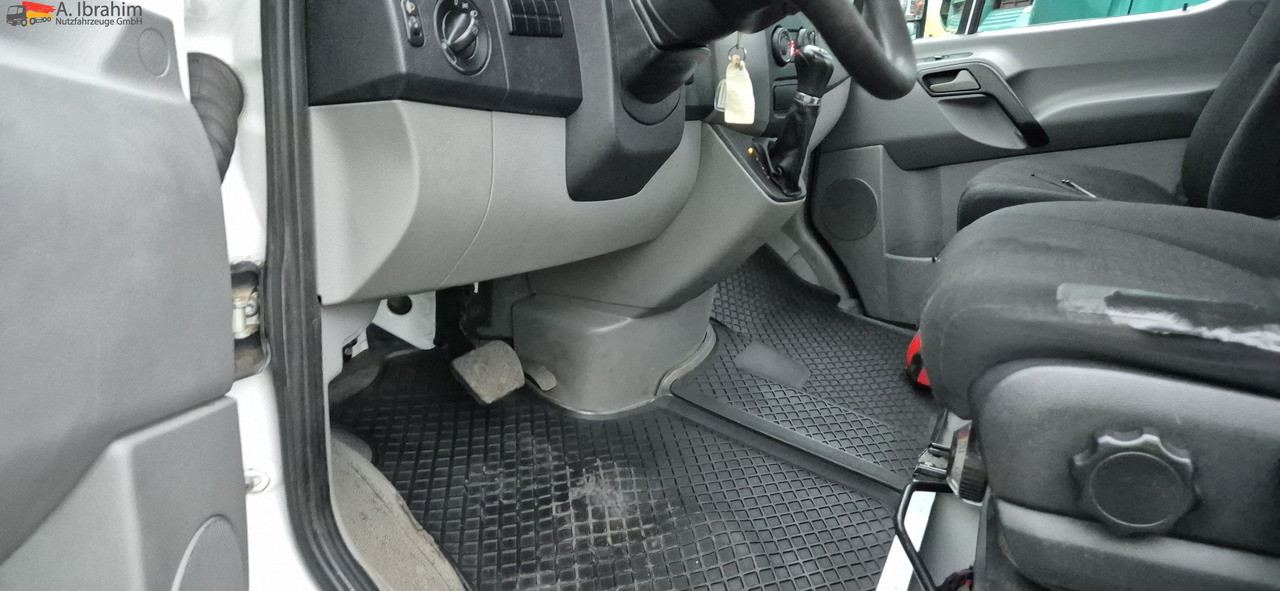 Mercedes-Benz Sprinter DB 319 CDI Automatik, Tempomat, ATM bei 290 tkm - משאית גרירה: תמונה 3 Mercedes-Benz Sprinter DB 319 CDI Automatik, Tempomat, ATM bei 290 tkm - משאית גרירה: תמונה 3