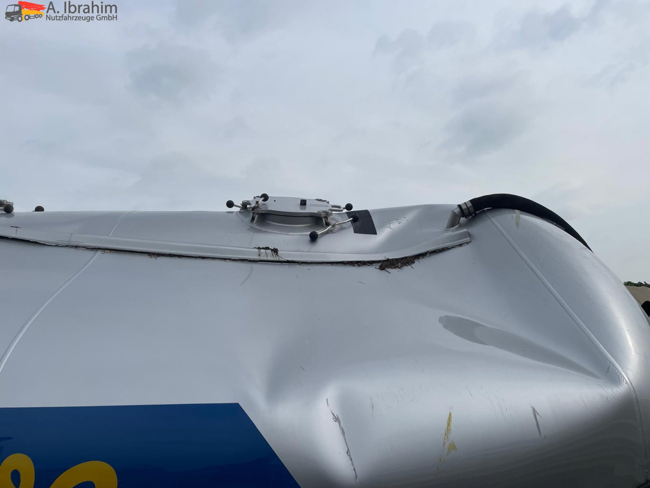 O.M.E.P.S Unfall, voll fahrbereit 35 cbm - סמיטריילר Silo: תמונה 3 O.M.E.P.S Unfall, voll fahrbereit 35 cbm - סמיטריילר Silo: תמונה 3