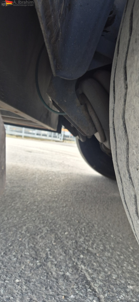 Schmitz SKO24 TK SL 200 | -30°C | Lift-Achse | Scheibenbremse - סמיטריילר עם קירור: תמונה 5 Schmitz SKO24 TK SL 200 | -30°C | Lift-Achse | Scheibenbremse - סמיטריילר עם קירור: תמונה 5