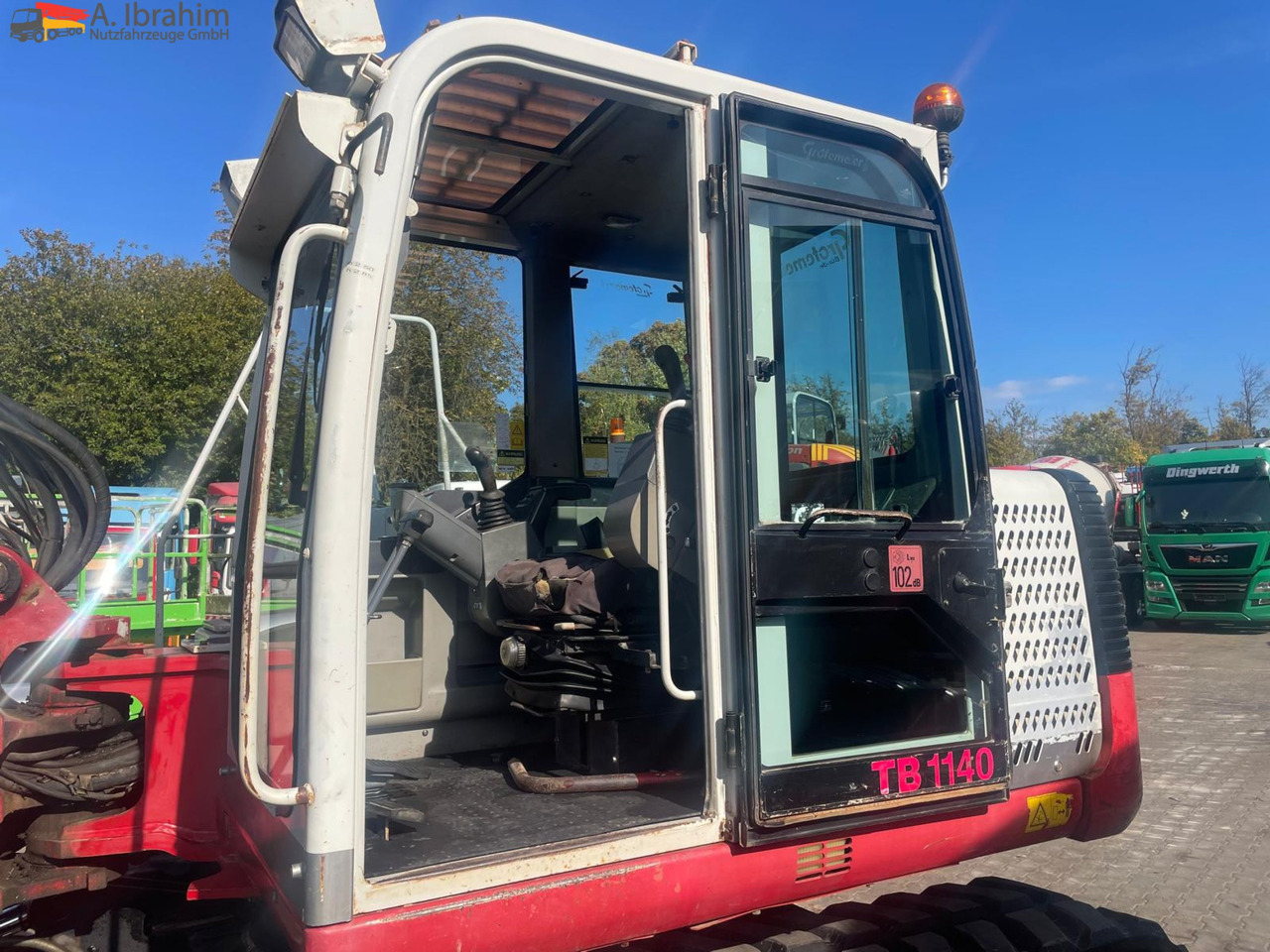 הַחכָּרָה Takeuchi TB 1140 14 Ton | Schnellwechsler | Schwenkfunktion | Klima | 5x Löffel | Radio Takeuchi TB 1140 14 Ton | Schnellwechsler | Schwenkfunktion | Klima | 5x Löffel | Radio: תמונה 13 הַחכָּרָה Takeuchi TB 1140 14 Ton | Schnellwechsler | Schwenkfunktion | Klima | 5x Löffel | Radio Takeuchi TB 1140 14 Ton | Schnellwechsler | Schwenkfunktion | Klima | 5x Löffel | Radio: תמונה 13