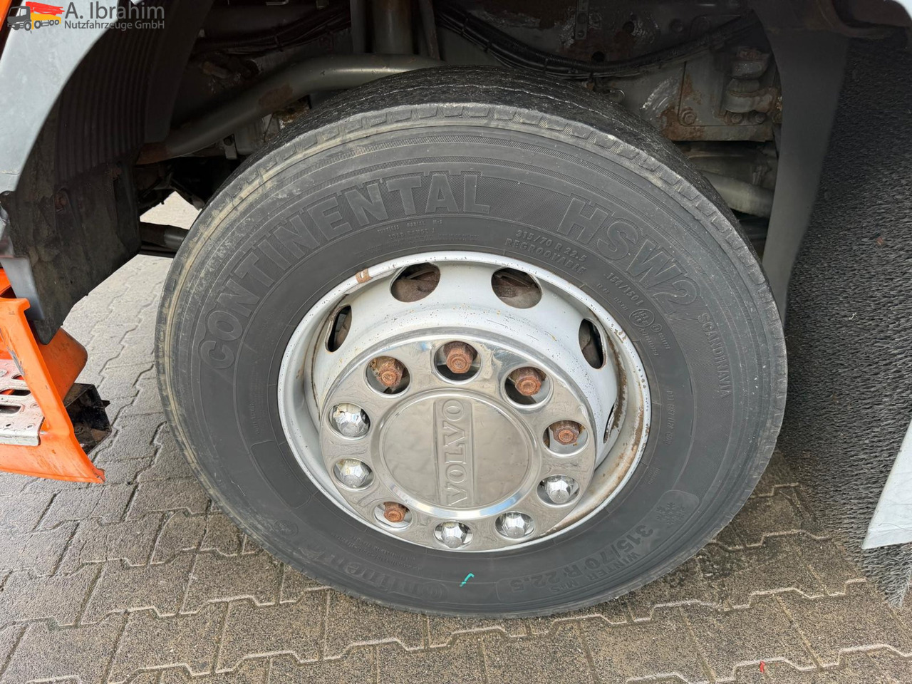 Volvo FH12-420 8x2 Fahrzeugpapiere Schweiz - משאית הרמת וו: תמונה 5 Volvo FH12-420 8x2 Fahrzeugpapiere Schweiz - משאית הרמת וו: תמונה 5