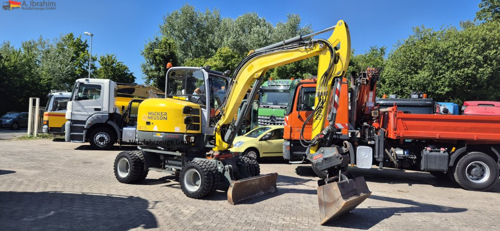 Wacker Neuson 6503 E05-07 hydr. Schnellwechsler mit Oilquick - מחפר גלגלים: תמונה 1 Wacker Neuson 6503 E05-07 hydr. Schnellwechsler mit Oilquick - מחפר גלגלים: תמונה 1