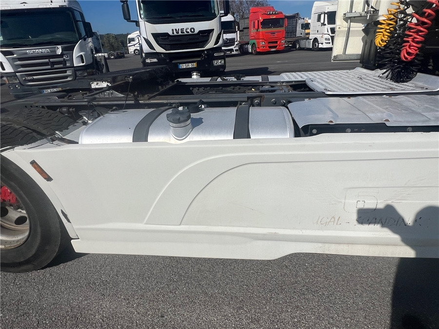 יחידת טרקטור DAF XF 105 460: תמונה 13