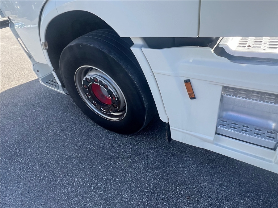 יחידת טרקטור DAF XF 105 460: תמונה 11