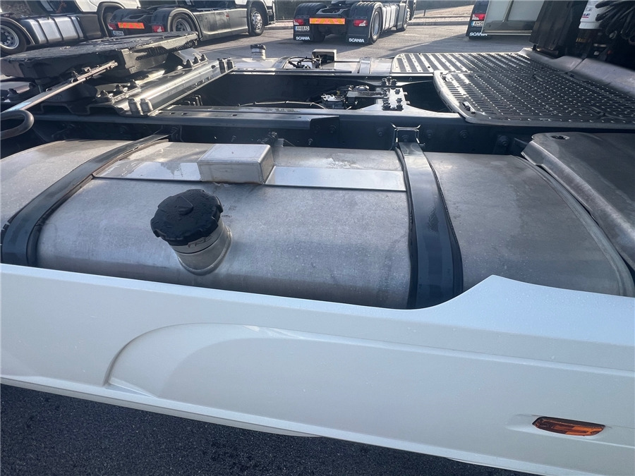 יחידת טרקטור DAF XF 530 Retarder / Airparkoll: תמונה 9 יחידת טרקטור DAF XF 530 Retarder / Airparkoll: תמונה 9