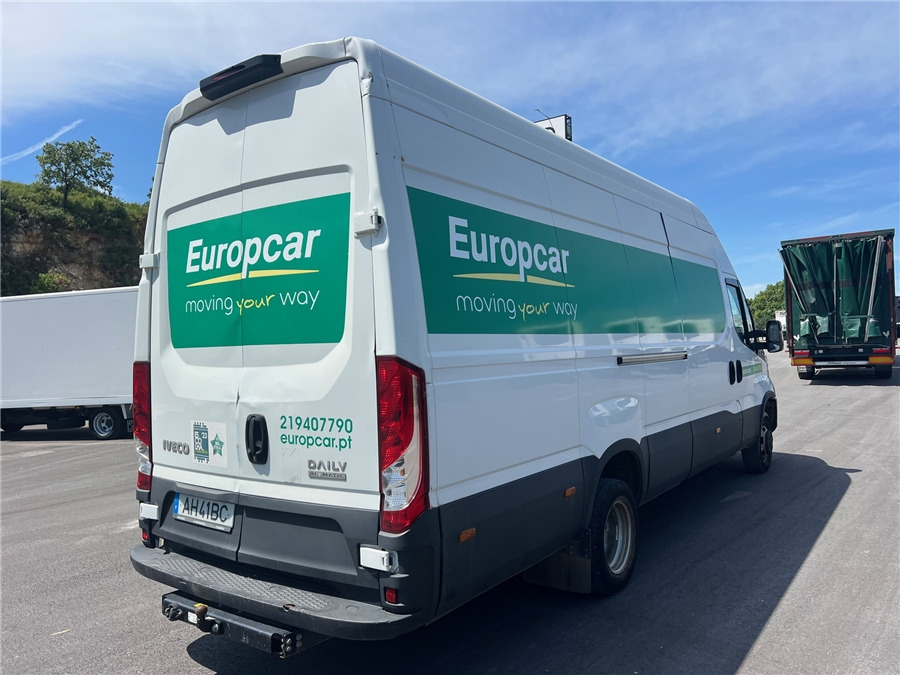Iveco 35C16HA8V - כלי רכב מסחרי עם לוח: תמונה 4 Iveco 35C16HA8V - כלי רכב מסחרי עם לוח: תמונה 4