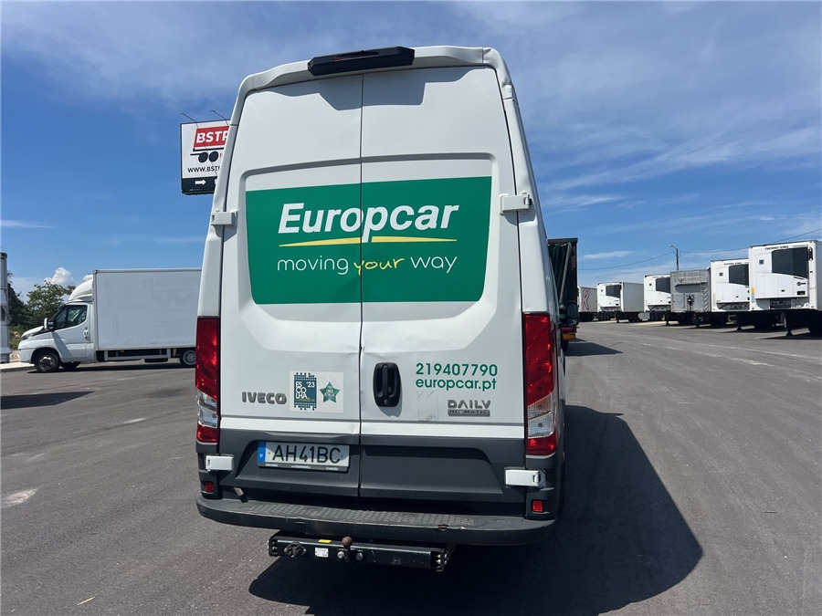 Iveco 35C16HA8V - כלי רכב מסחרי עם לוח: תמונה 5 Iveco 35C16HA8V - כלי רכב מסחרי עם לוח: תמונה 5