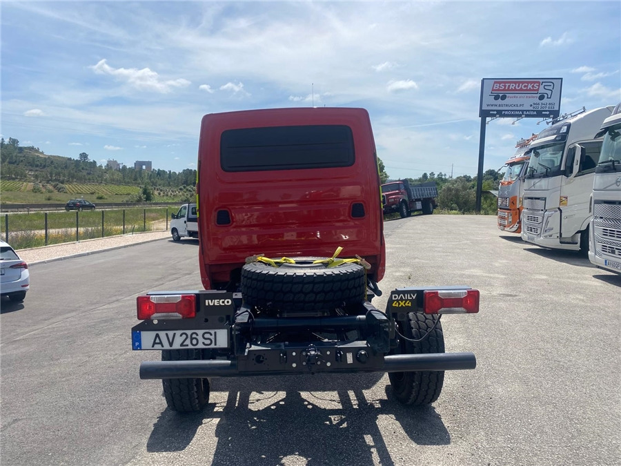Iveco 70-S180 4X4 - משאית עם שלדת תא: תמונה 5 Iveco 70-S180 4X4 - משאית עם שלדת תא: תמונה 5