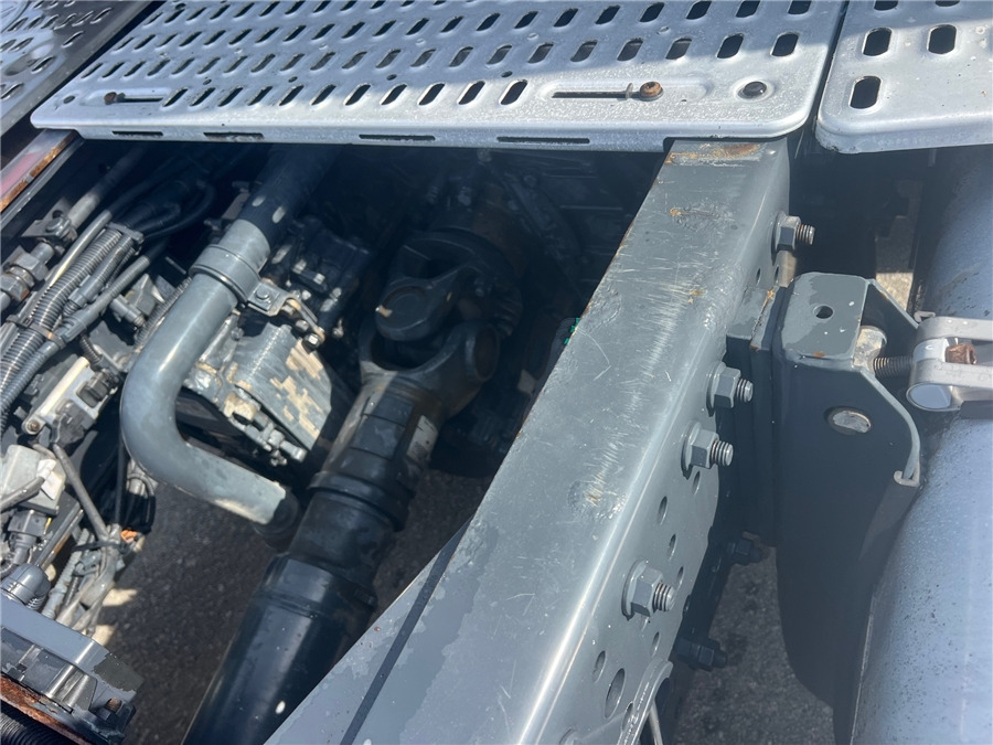 יחידת טרקטור Iveco AS440S46T/P: תמונה 8