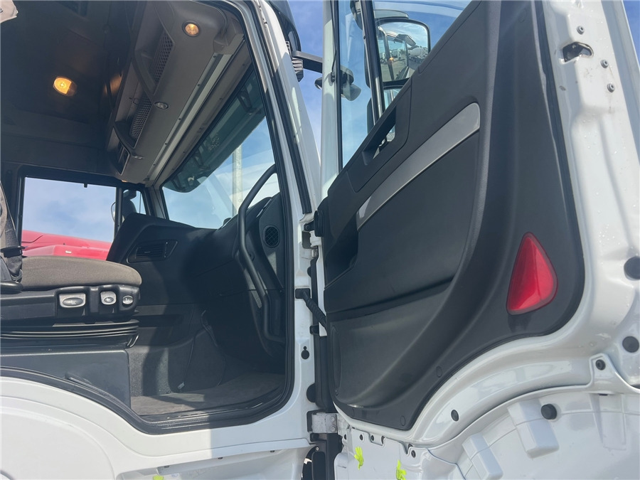 יחידת טרקטור Iveco AS440S46T/P: תמונה 12