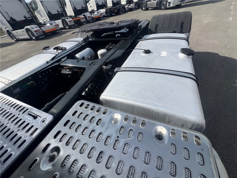 יחידת טרקטור Iveco AS440S46T/P: תמונה 11