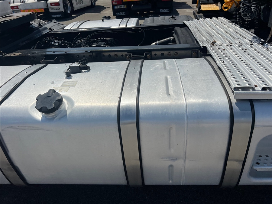 יחידת טרקטור MAN TGA 18.430: תמונה 9