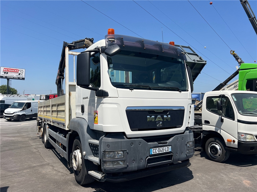 MAN TGS 26/400 - משאית צד נופל/ שטוחה, משאית מנוף: תמונה 2 MAN TGS 26/400 - משאית צד נופל/ שטוחה, משאית מנוף: תמונה 2