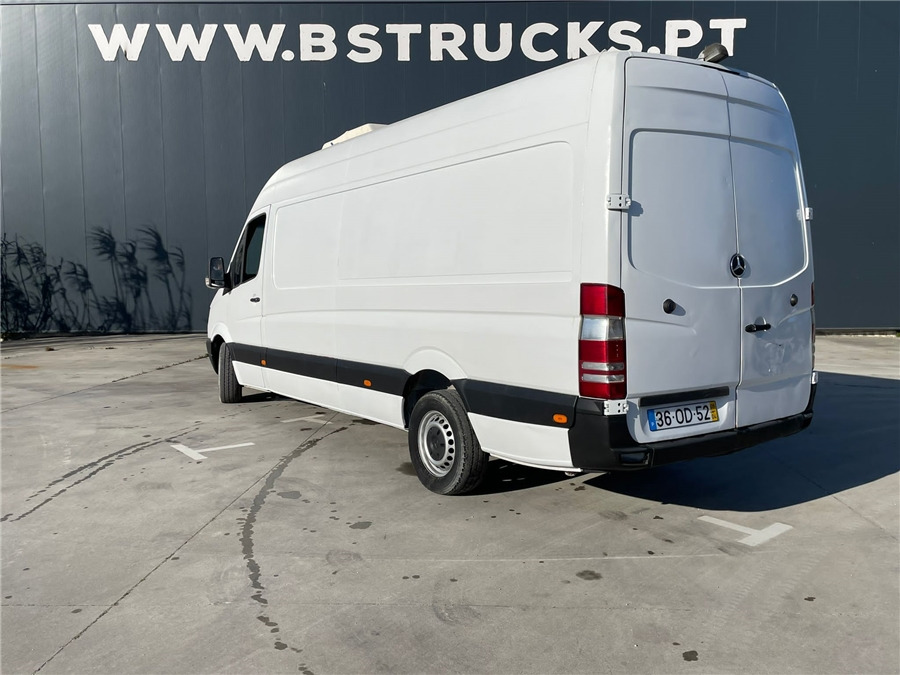 MERCEDES-BENZ 315 - כלי רכב מסחרי לקירור: תמונה 3 MERCEDES-BENZ 315 - כלי רכב מסחרי לקירור: תמונה 3