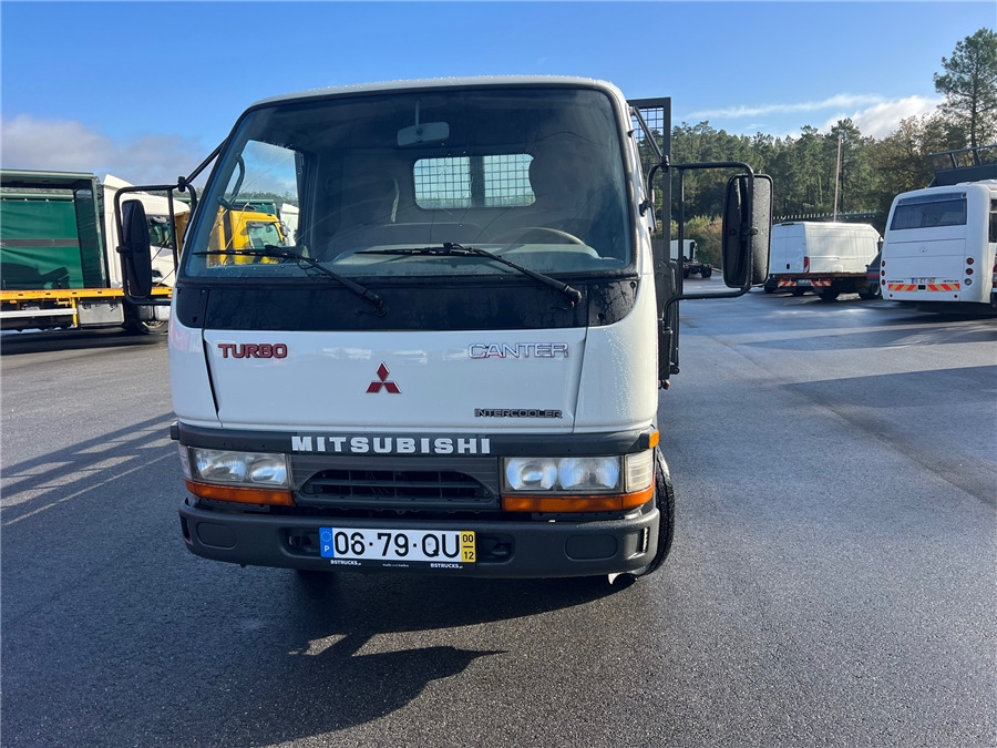 Mitsubishi - כלי רכב מסחרי במיטה שטוחה: תמונה 2 Mitsubishi - כלי רכב מסחרי במיטה שטוחה: תמונה 2