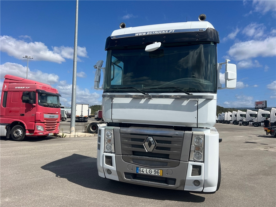 Renault AE 440 - יחידת טרקטור: תמונה 2 Renault AE 440 - יחידת טרקטור: תמונה 2