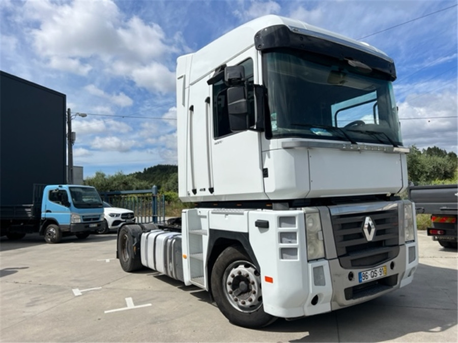 Renault AE 480 - יחידת טרקטור: תמונה 2 Renault AE 480 - יחידת טרקטור: תמונה 2
