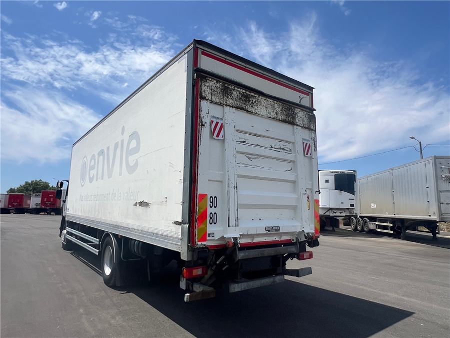 Renault D 19 - משאית איזותרמית: תמונה 5 Renault D 19 - משאית איזותרמית: תמונה 5