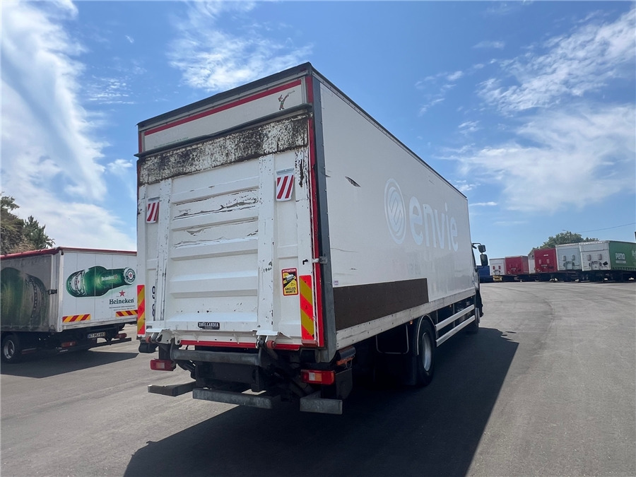 Renault D 19 - משאית איזותרמית: תמונה 4 Renault D 19 - משאית איזותרמית: תמונה 4
