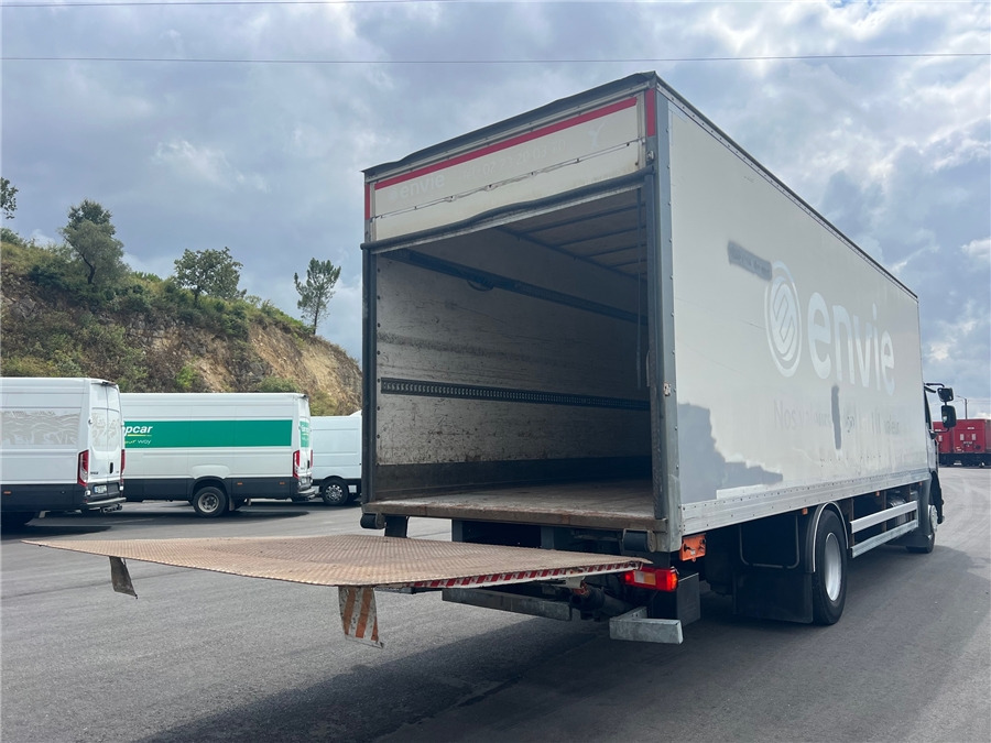 Renault D 19 - משאית תיבה: תמונה 5 Renault D 19 - משאית תיבה: תמונה 5