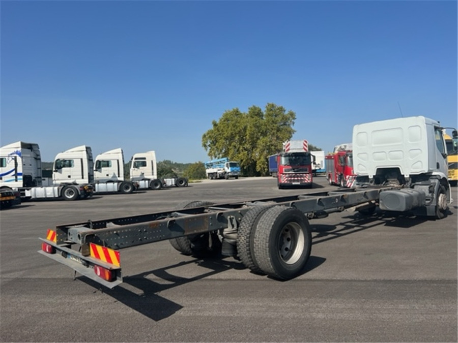 Renault HM 270.18 - משאית עם שלדת תא: תמונה 4 Renault HM 270.18 - משאית עם שלדת תא: תמונה 4