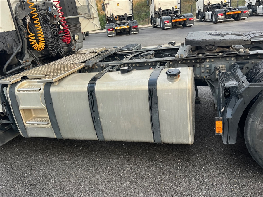 יחידת טרקטור Renault PREMIUM: תמונה 8