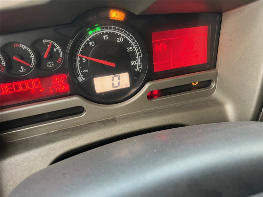 יחידת טרקטור Renault PREMIUM: תמונה 17