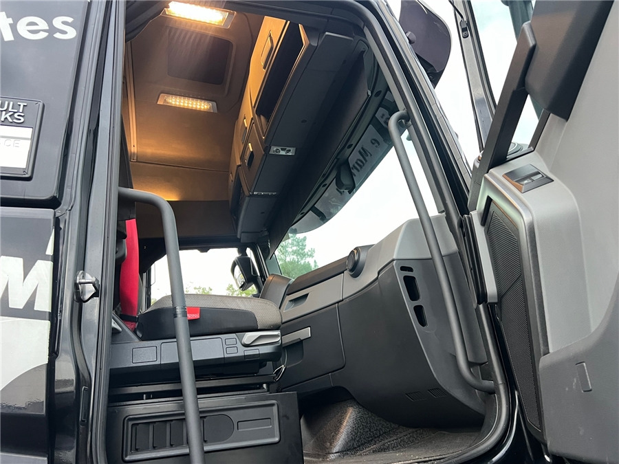 יחידת טרקטור Renault T 520 HIGHCAB: תמונה 10