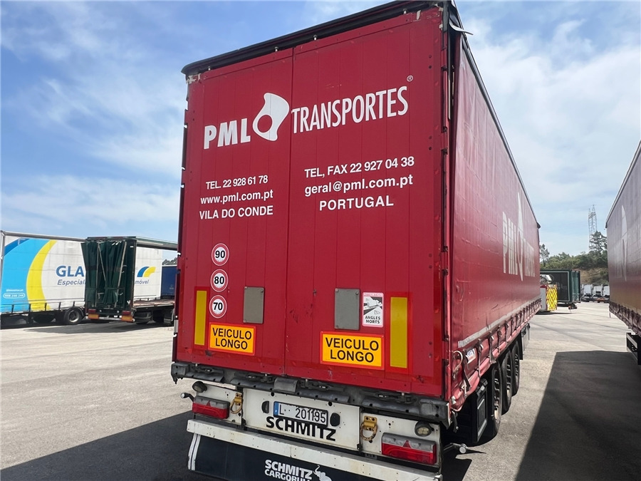 SCHMITZ CARGOBULL SCB-S3T TETO ELEVAR - סמיטריילר עם וילונות צד: תמונה 4 SCHMITZ CARGOBULL SCB-S3T TETO ELEVAR - סמיטריילר עם וילונות צד: תמונה 4