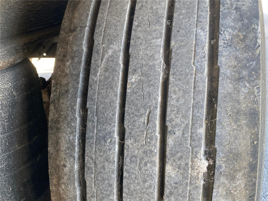 סמיטריילר עם וילונות צד SCHMITZ CARGOBULL: תמונה 17 סמיטריילר עם וילונות צד SCHMITZ CARGOBULL: תמונה 17