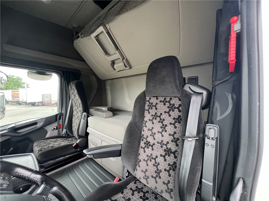 יחידת טרקטור Scania R450: תמונה 13 יחידת טרקטור Scania R450: תמונה 13