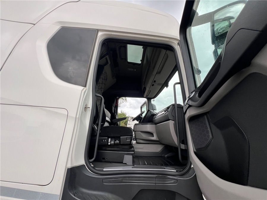 יחידת טרקטור Scania R450: תמונה 14 יחידת טרקטור Scania R450: תמונה 14