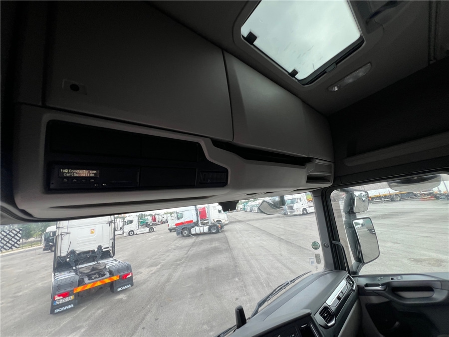 יחידת טרקטור Scania R450: תמונה 16 יחידת טרקטור Scania R450: תמונה 16