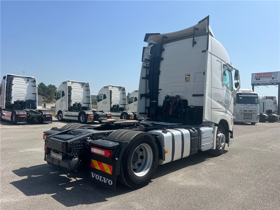 Volvo FH 460 RETARDER/AIRPARKOLL - יחידת טרקטור: תמונה 4 Volvo FH 460 RETARDER/AIRPARKOLL - יחידת טרקטור: תמונה 4