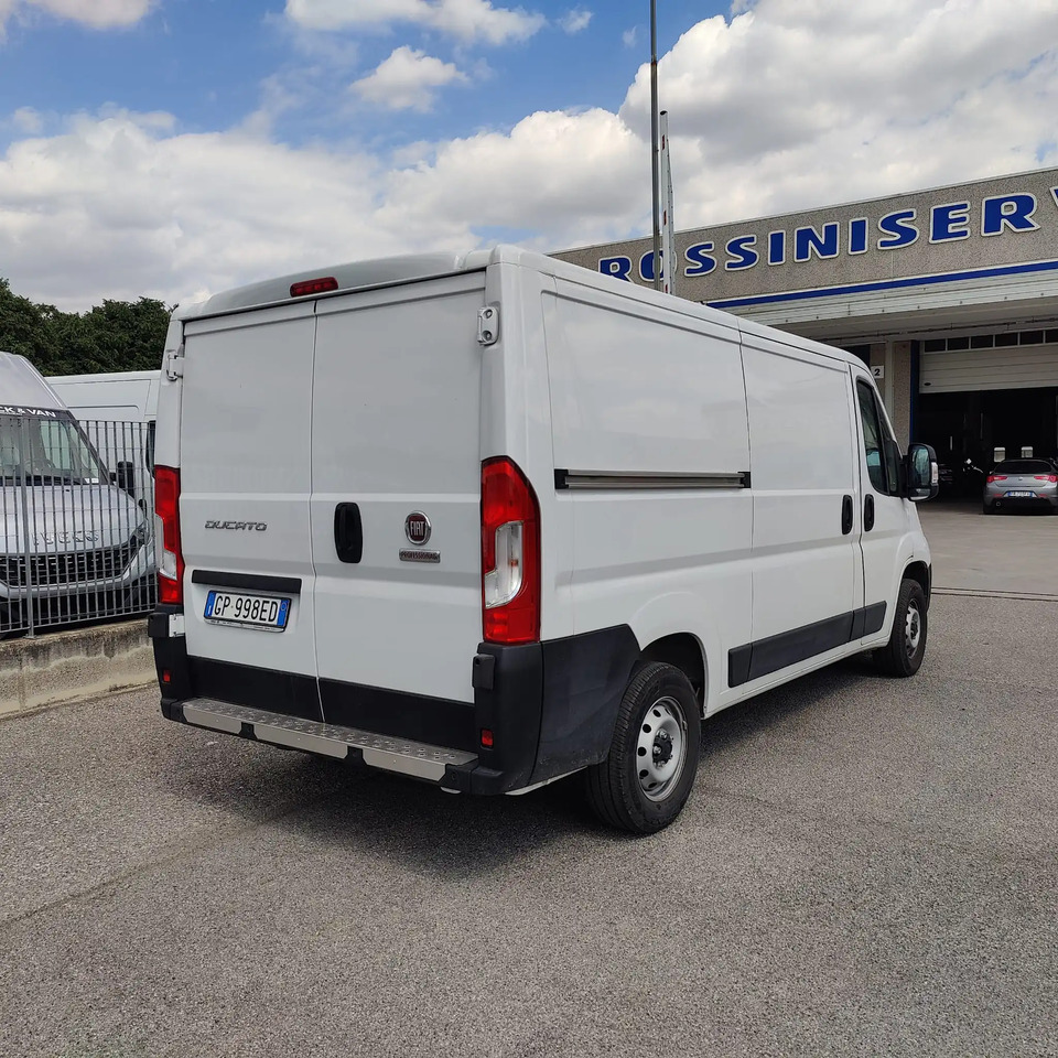 FIAT DUCATO L1H1 140 - כלי רכב מסחרי עם לוח: תמונה 4 FIAT DUCATO L1H1 140 - כלי רכב מסחרי עם לוח: תמונה 4