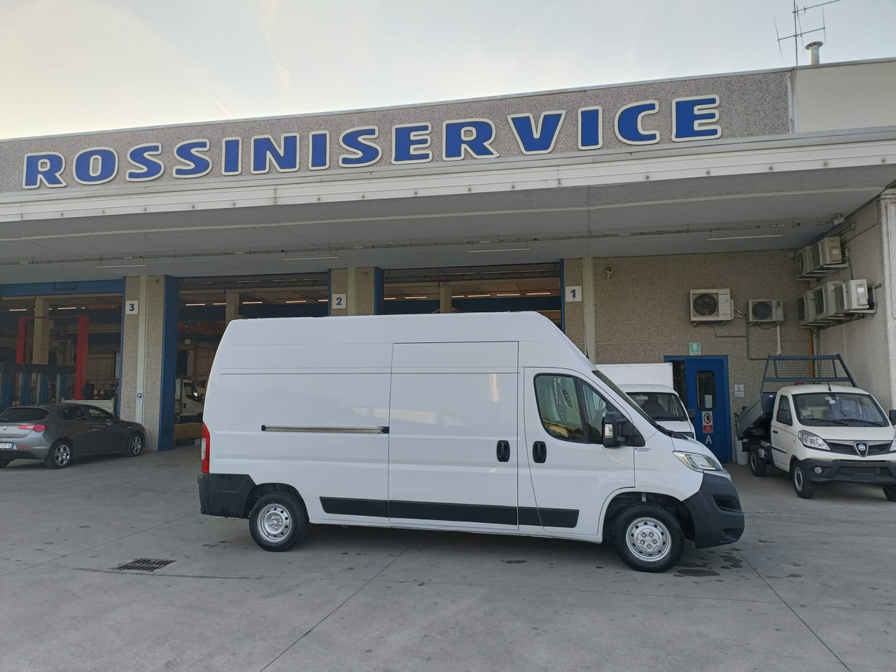 FIAT DUCATO L3H3 MAXI - כלי רכב מסחרי עם לוח: תמונה 4 FIAT DUCATO L3H3 MAXI - כלי רכב מסחרי עם לוח: תמונה 4