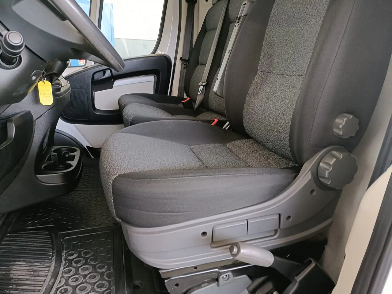FIAT DUCATO MH2 - כלי רכב מסחרי עם לוח: תמונה 2 FIAT DUCATO MH2 - כלי רכב מסחרי עם לוח: תמונה 2