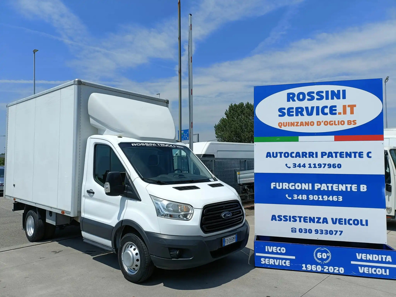 FORD TRANSIT FURGONATO BOX - כלי רכב מסחרי עם תיבה: תמונה 1 FORD TRANSIT FURGONATO BOX - כלי רכב מסחרי עם תיבה: תמונה 1
