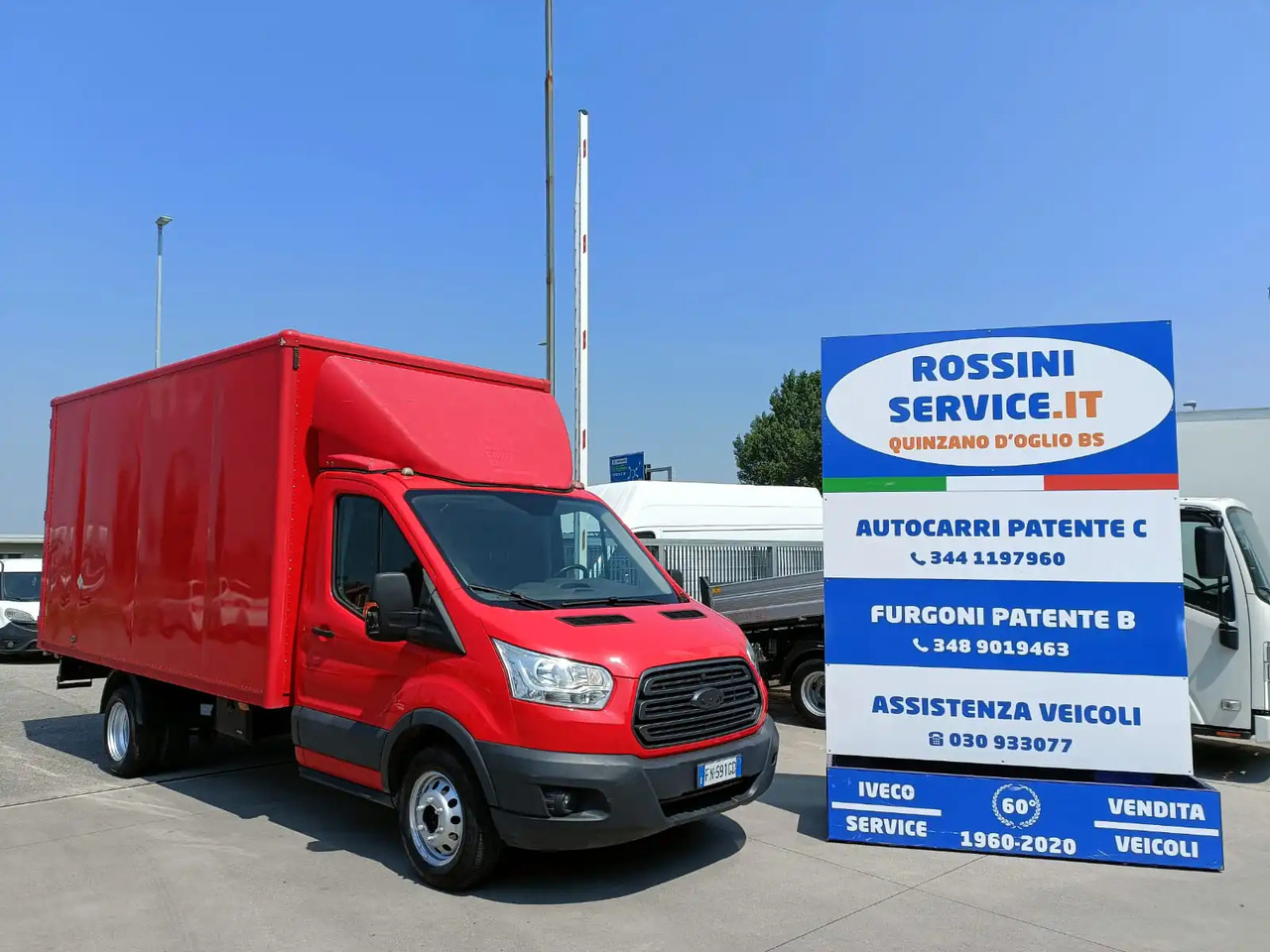 FORD TRANSIT FURGONATO BOX - כלי רכב מסחרי עם תיבה: תמונה 1 FORD TRANSIT FURGONATO BOX - כלי רכב מסחרי עם תיבה: תמונה 1
