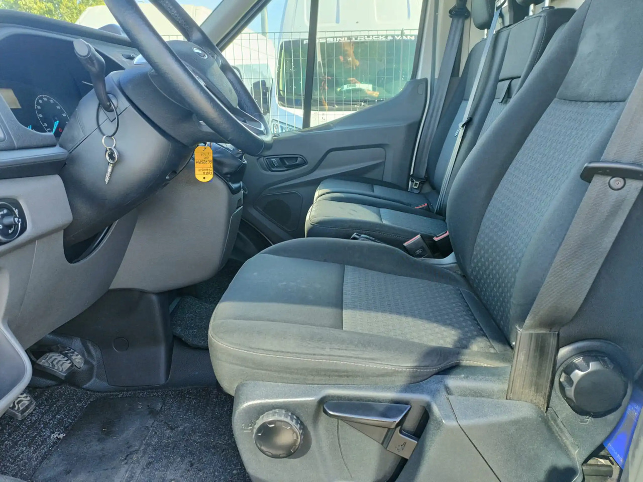 כלי רכב מסחרי עם לוח FORD TRANSIT FURGONE STANDARD: תמונה 9