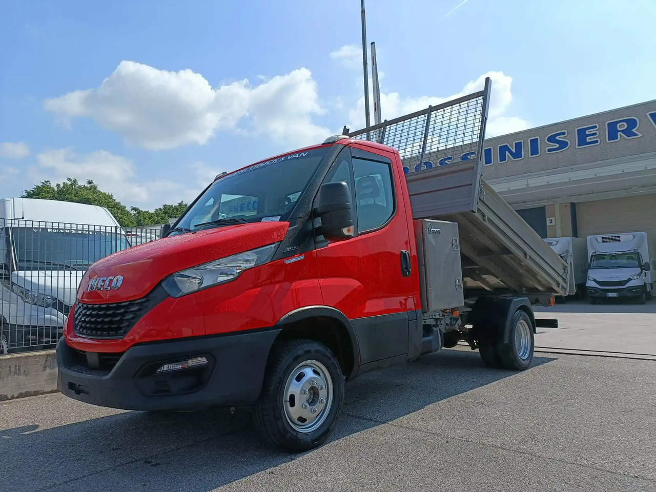 IVECO DAILY 35C12 RIBALTABILE - כלי רכב מסחרי מזהיר: תמונה 3 IVECO DAILY 35C12 RIBALTABILE - כלי רכב מסחרי מזהיר: תמונה 3